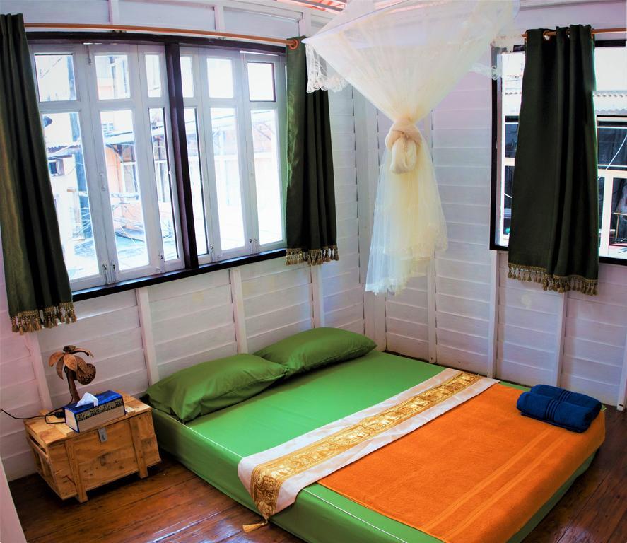 Thai Garden House Bangkok Bagian luar foto