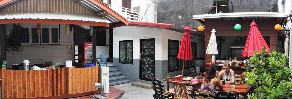 Thai Garden House Bangkok Bagian luar foto